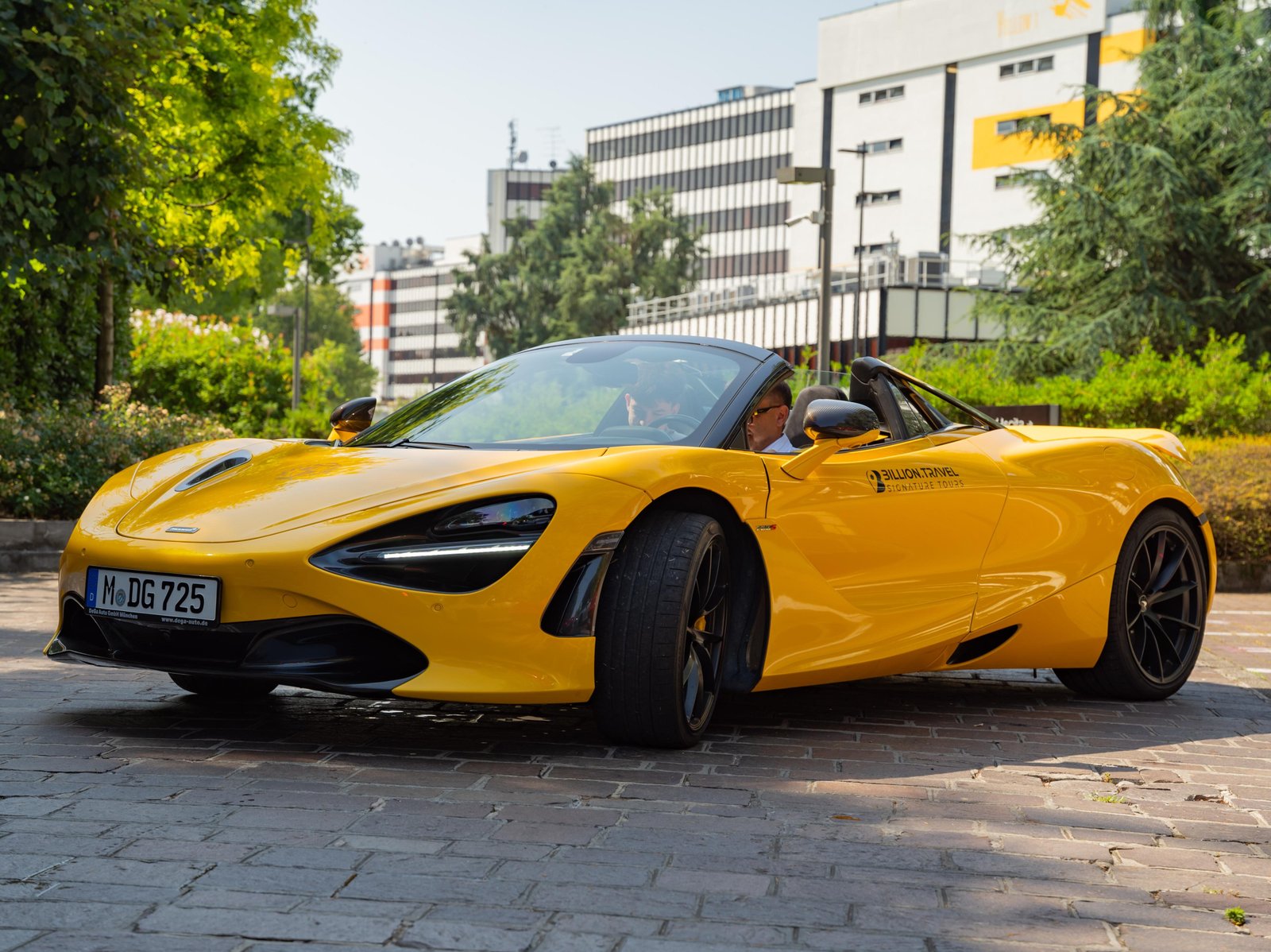 McLaren 720S Spider